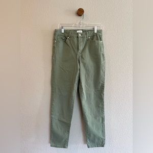 Jessica Simpson. 6. Green. NWOT. High rise skinny ankle.